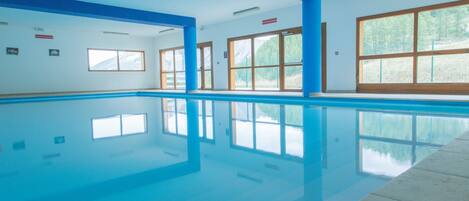 Piscine couverte