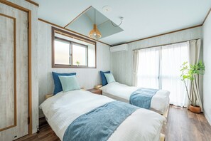 2 Schlafzimmer, Schreibtisch, Bügeleisen/Bügelbrett, kostenloses WLAN
