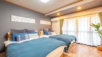 2 bedrooms, desk, free WiFi, bed sheets