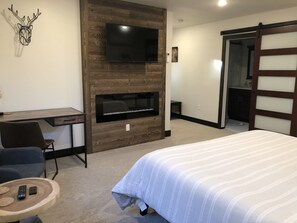 1 chambre, bureau, fer et planche à repasser, Wi-Fi gratuit