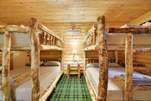 6 多间卧室、熨斗/熨衣板、旅行婴儿床、免费 WiFi