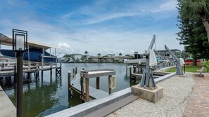 Imagen sin descripción, 4 de 28, botón