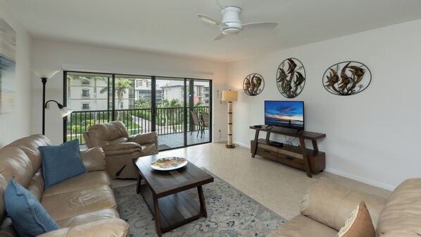 Imagen sin descripción, 1 de 28, botón