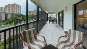 Imagen sin descripción, 2 de 28, botón