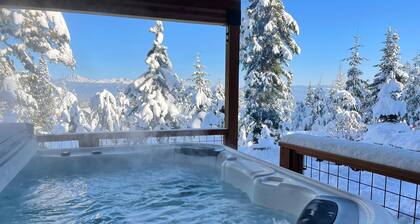 Stunning Views! Private hot tub