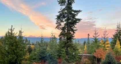 Stunning Views! Private hot tub