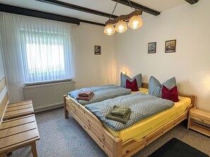 4 bedrooms, internet