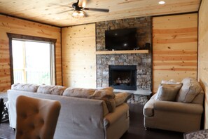 Smart TV, fireplace, table football, ping pong