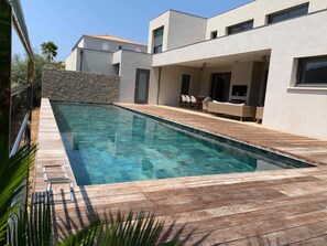 Outdoor pool, a heated pool - New villa 5 minutes from the beach of Ruppione  (Pietrosella)