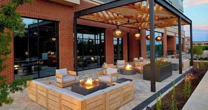 UNC Charlotte Marriott Hotel & Conference Center