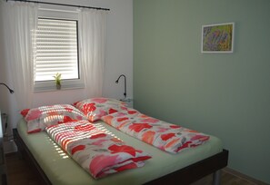 1 bedroom, free WiFi, bed sheets