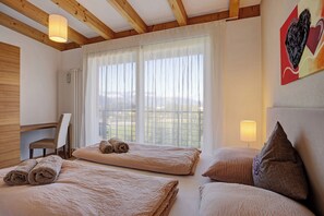 3 Schlafzimmer, Bügeleisen/Bügelbrett, kostenloses WLAN, Bettwäsche