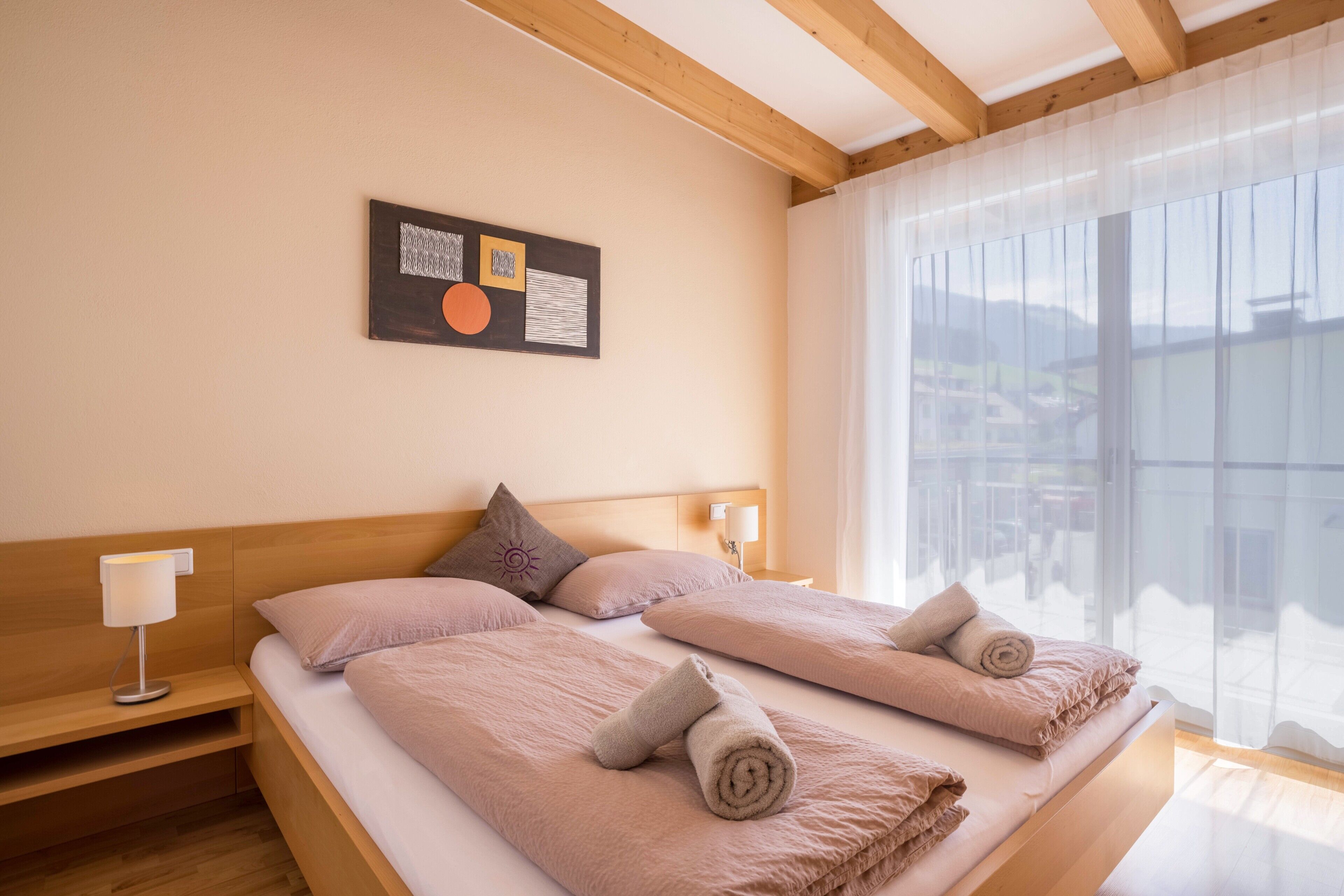 3 chambres, fer et planche à repasser, Wi-Fi gratuit, draps fournis