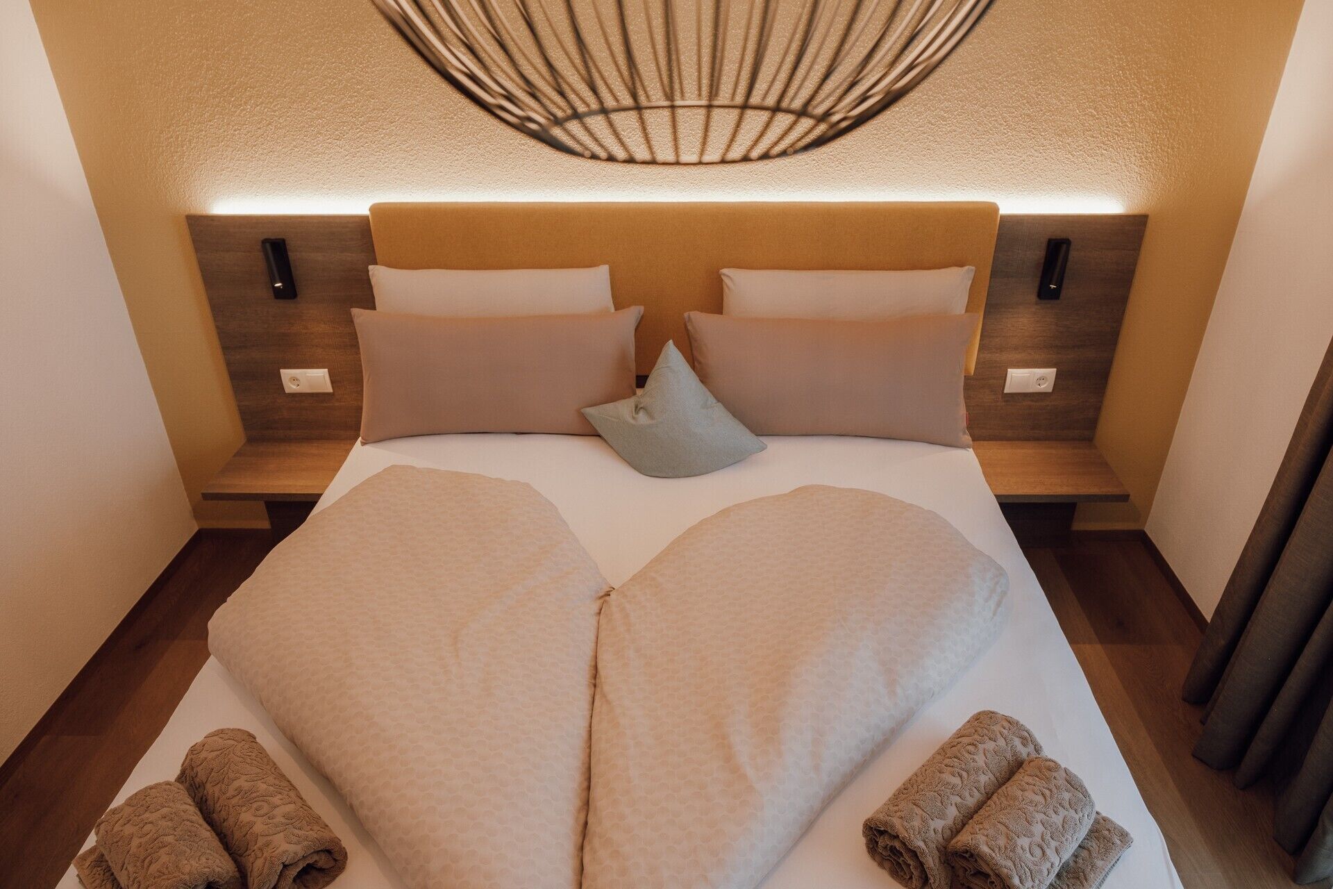 2 camere, ferro/asse da stiro, Wi-Fi gratuito, lenzuola