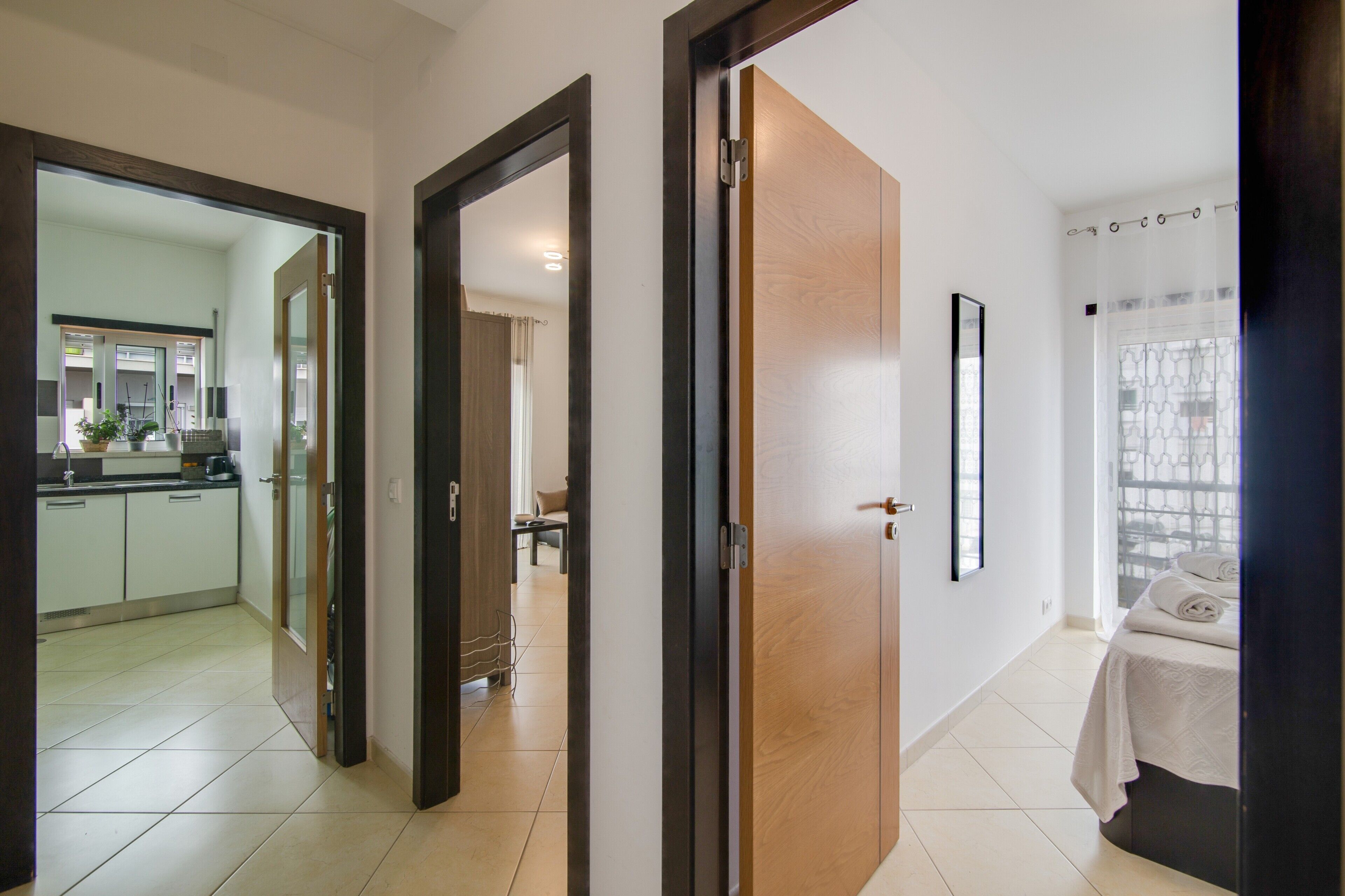 2 chambres, fer et planche à repasser, Wi-Fi gratuit, draps fournis