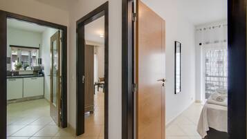 2 chambres, fer et planche Ă repasser, Wi-Fi gratuit, draps fournis