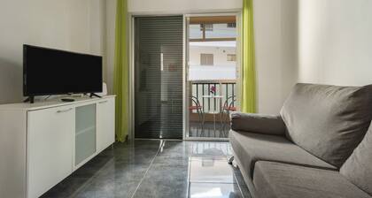 Holiday Apartment 'Casa Caletillas' close to the Beach with Wi-Fi & Balcony
