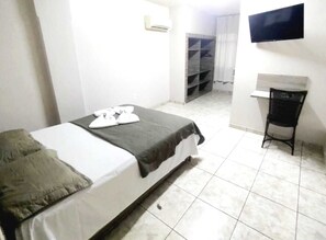 Wifi gratis y ropa de cama 