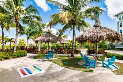 2/2  Peaceful Condo Located In Margaritaville
