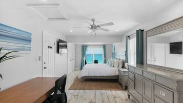 4 chambres, coffres-forts dans les chambres, bureau
