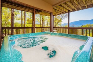 室外 SPA 浴池