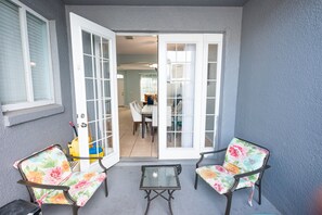 Interior - 12min from airport / 20min from Parks (Orlando)