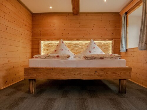 Ferienwohnung 62qm, Terr., Küche, 2 Schlafzimmer, 1 Wohnschlafzimmer, max 4 P.