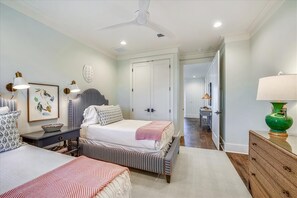 6 chambres, Wi-Fi, draps fournis
