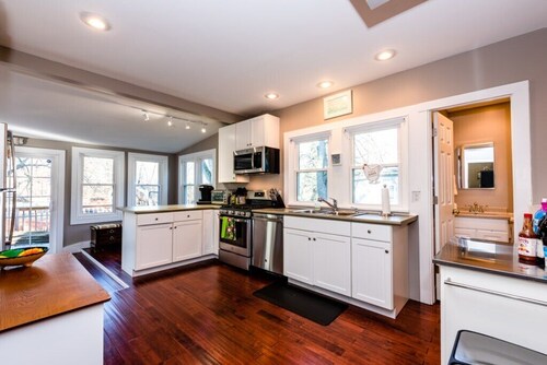 (2026 OPEN!) New Buffalo Home With Private Heated Pool and Hot Tub!