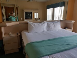 1 bedroom, in-room safe, iron/ironing board, WiFi