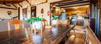 Welcome to Black Bear Lodge at beautiful Lake Jocassee!
