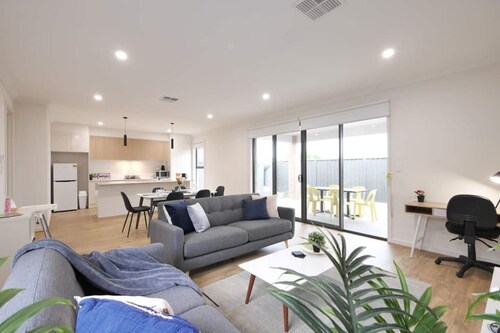 FEEL HAPPY & AT HOME HERE. No stairs. Modern. Ducted A/C. Secure double garage.