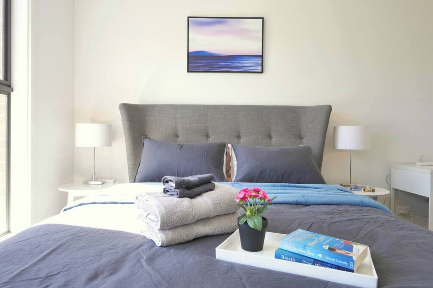 3 bedrooms, desk, iron/ironing board, travel cot