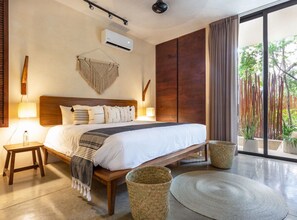 In-room safe, blackout curtains, free WiFi, bed sheets - Watal Tulum Hotel (Tulum)
