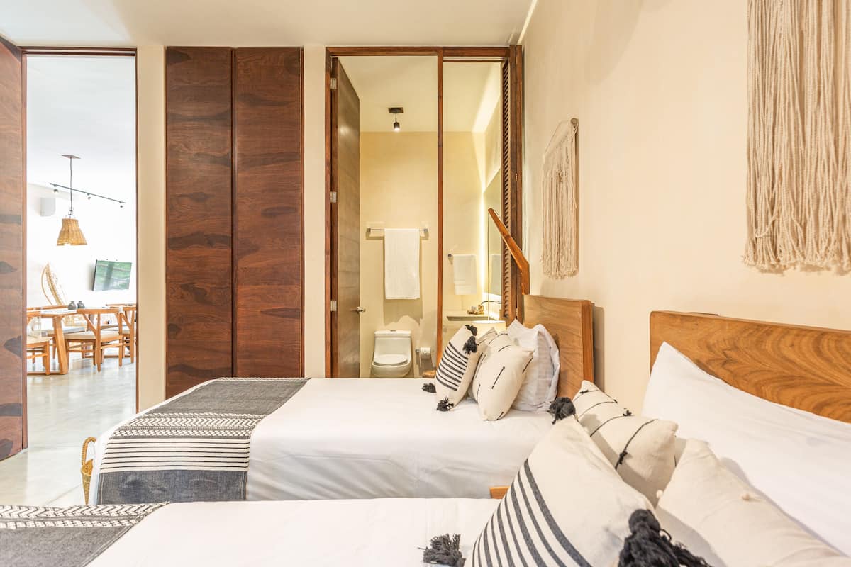 1 bedroom, in-room safe, blackout curtains, free WiFi