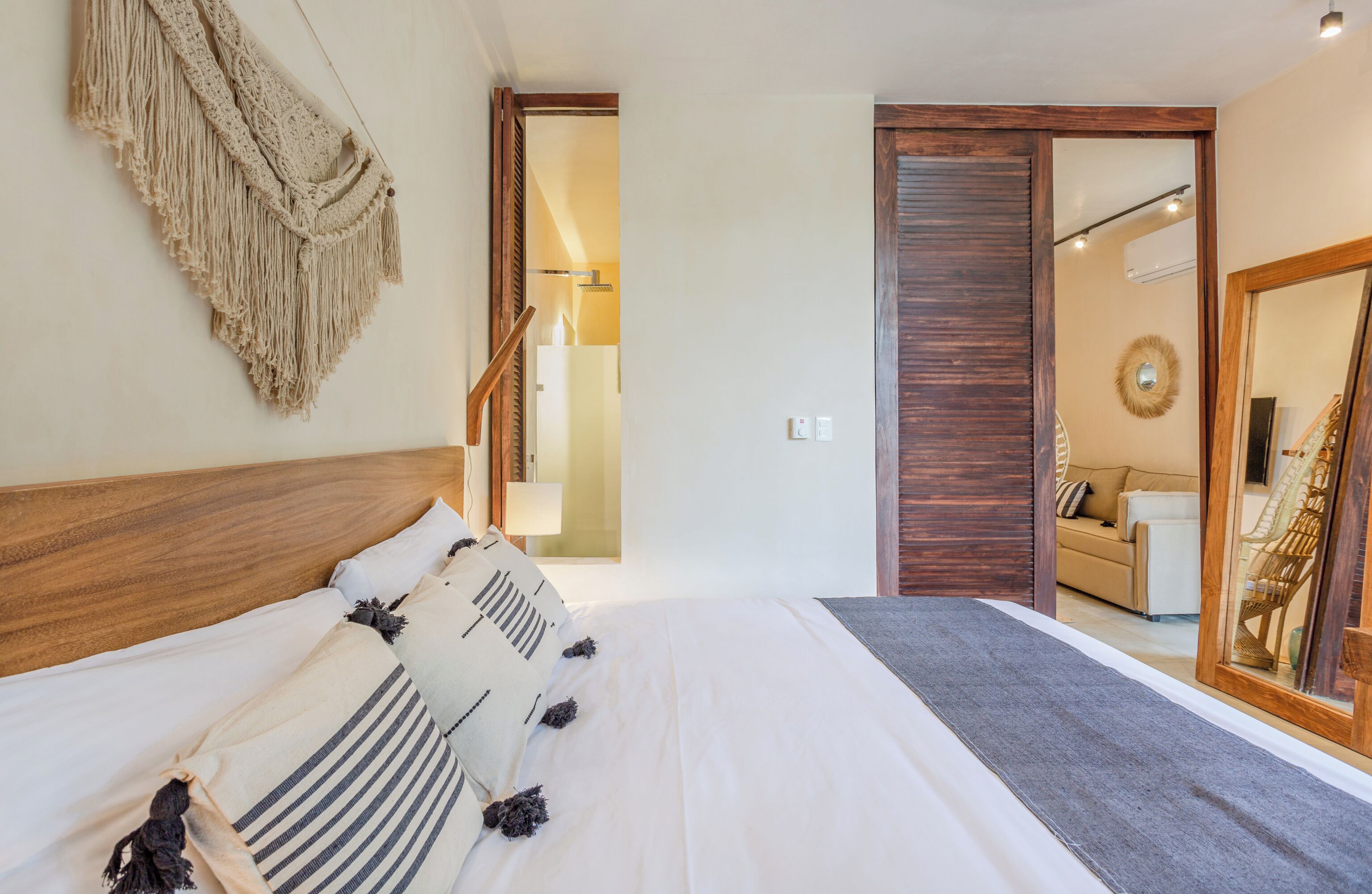 Deluxe Apartment, 2 Bedrooms | In-room safe, blackout drapes, free WiFi, bed sheets