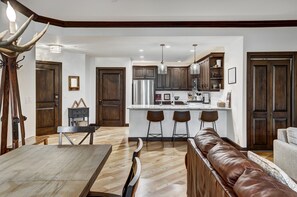 Interior - Comfort at Arrowhead Base - Luxury Linens and Cleanliness by RedAwning (Edwards)