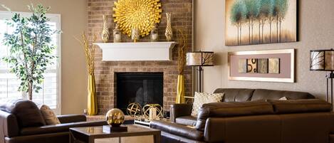 Smart TV, fireplace, offices