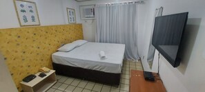 Deluxe Apartment | 1 bedroom, premium bedding, free WiFi, bed sheets - Flat Number One Ferreira Hospdagens (São Luís)