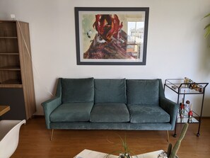 Böcker och en stereo
