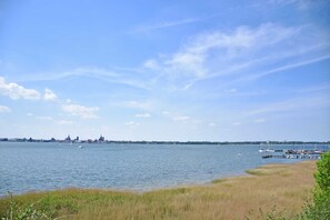 Imagen sin descripción, 4 de 24, botón