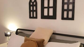 1 chambre, fer et planche à repasser, Wi-Fi, draps fournis