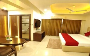Family Studio Suite | Free WiFi - Hotel Jalsa (Bhopal)