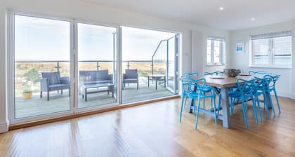Spacious family home close to all Salcombe's amenities