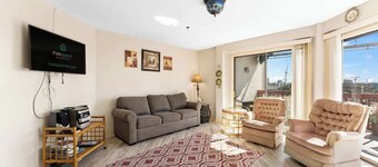 1302B - Cozy One Bedroom Condo w/ Shared Pool