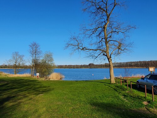 Schöne Ferienwohnung in Ruhiger Wohnsiedlung mit Unverbautem Feldblick