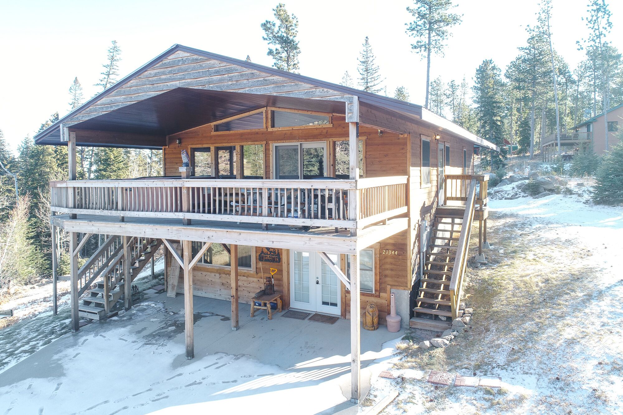 Wrap-Around Deck, Parking for Trailers, Close to ATV/Snowmobile Trails!
