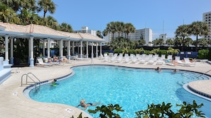 Piscine extérieure, piscine chauffée