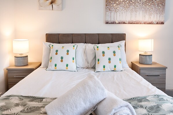 House | 4 bedrooms, free WiFi - Spacious Sydney (Swansea)