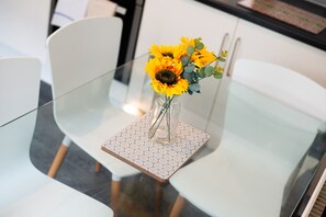 Maison | Restauration dans la chambre